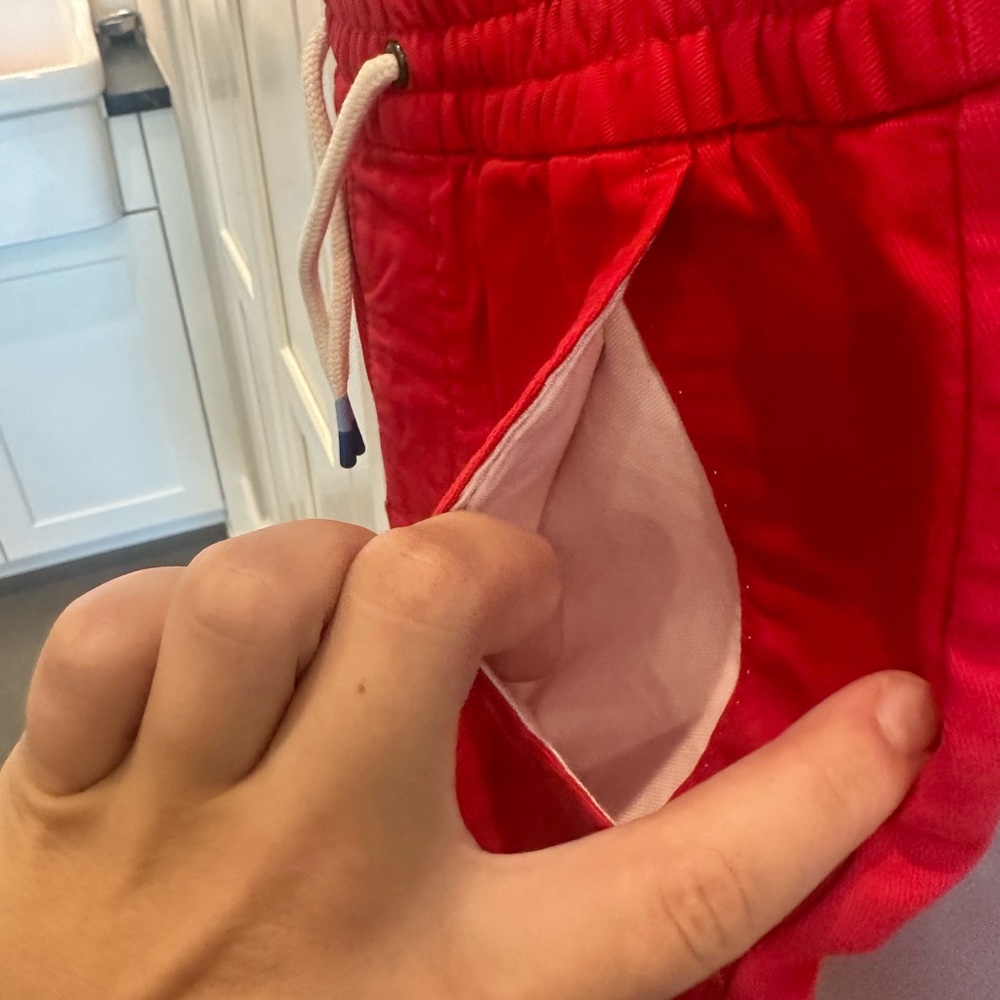 🎉 Clearance Sale! Gap Kids Red pull on shorts, size 6-7, small - Picture 5 of 5